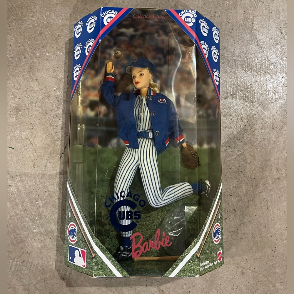 Chicago Cubs Collector Edition Barbie Doll 1999 Mattel #23883